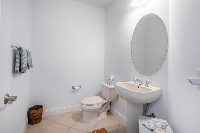 5660 NE Trieste Way, Boca Raton, FL 33487
