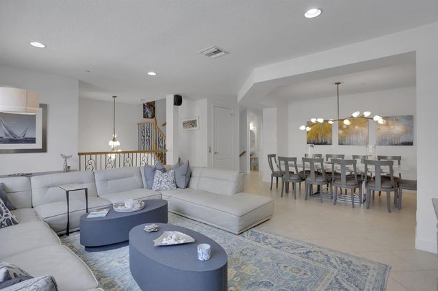 5660 NE Trieste Way, Boca Raton, FL 33487