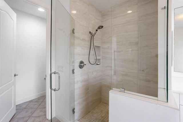 5660 NE Trieste Way, Boca Raton, FL 33487