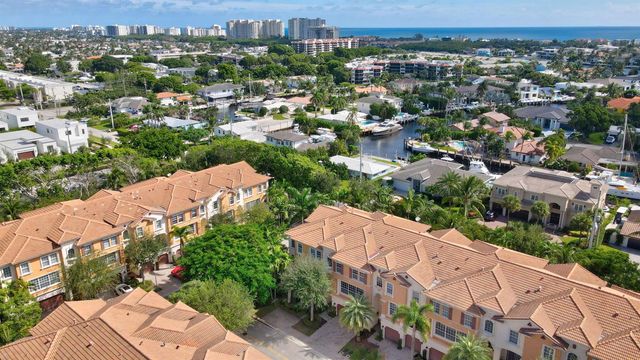 5660 NE Trieste Way, Boca Raton, FL 33487