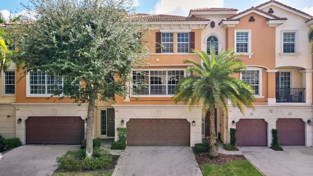 5660 NE Trieste Way, Boca Raton, FL 33487