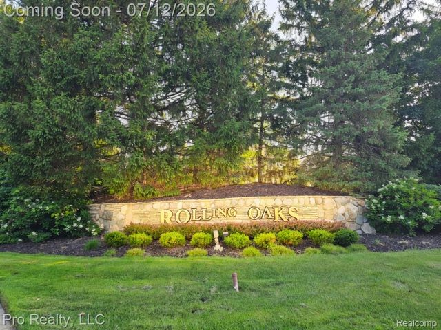 13838 Fawn Woods Court, Plymouth Charter Township, MI 48170
