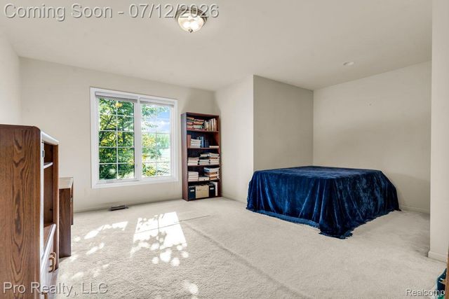 13838 Fawn Woods Court, Plymouth Charter Township, MI 48170