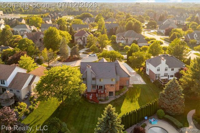 13838 Fawn Woods Court, Plymouth Charter Township, MI 48170