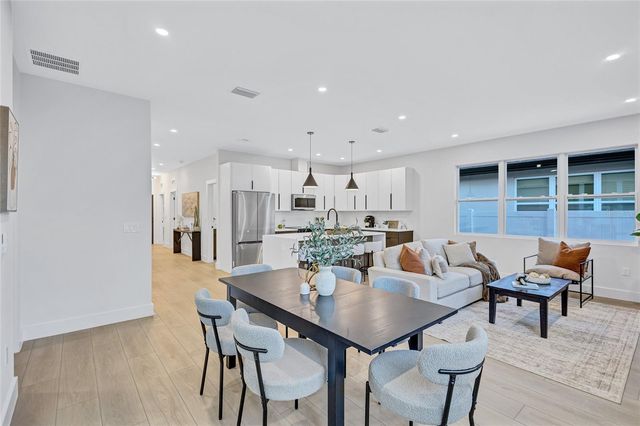 5518 NEWTON AVENUE S, Gulfport, FL 33707