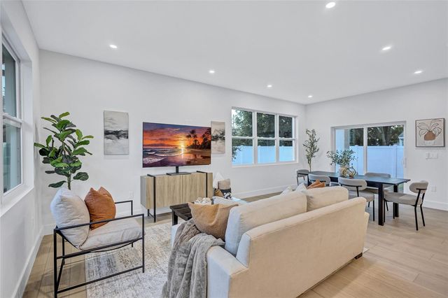 5518 NEWTON AVENUE S, Gulfport, FL 33707