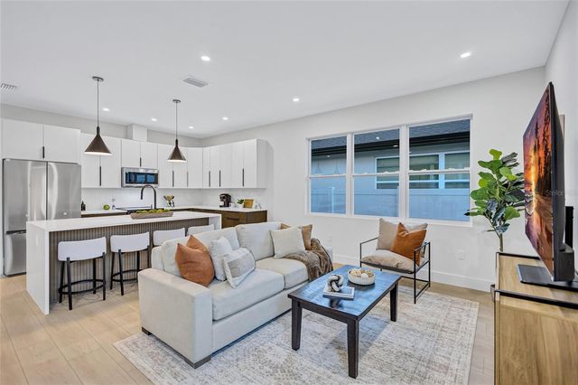 5518 NEWTON AVENUE S, Gulfport, FL 33707