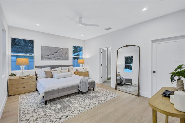 5518 NEWTON AVENUE S, Gulfport, FL 33707