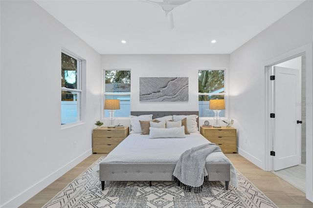 5518 NEWTON AVENUE S, Gulfport, FL 33707