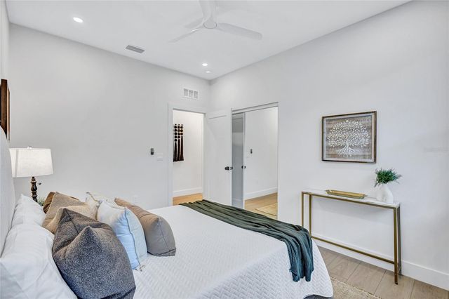 5518 NEWTON AVENUE S, Gulfport, FL 33707