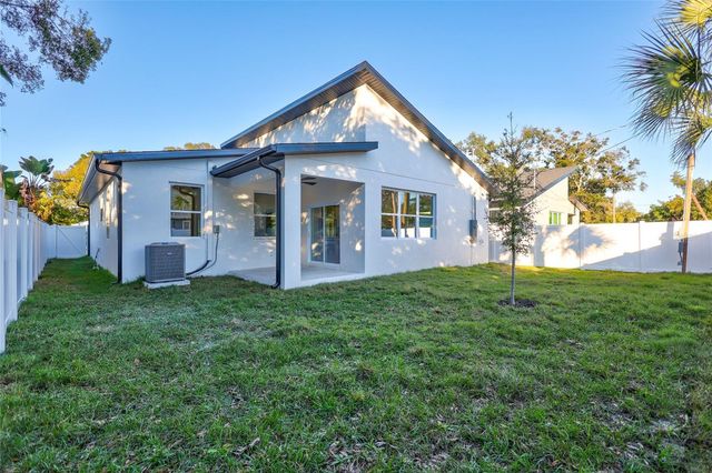 5518 NEWTON AVENUE S, Gulfport, FL 33707