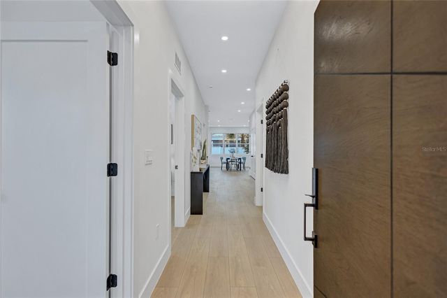 5518 NEWTON AVENUE S, Gulfport, FL 33707