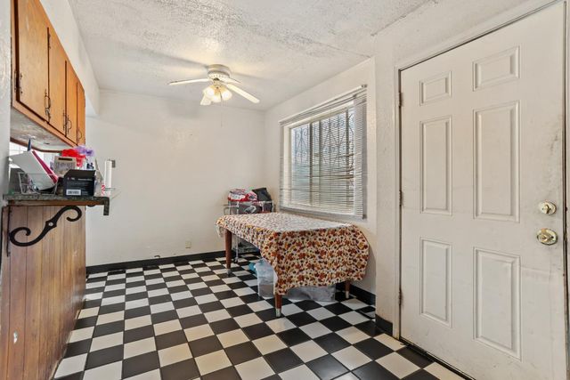 20 Shilling Ave, Lathrop, CA 95330