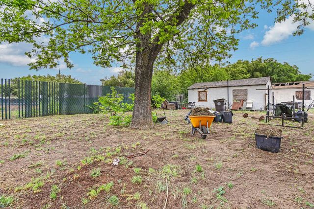 20 Shilling Ave, Lathrop, CA 95330