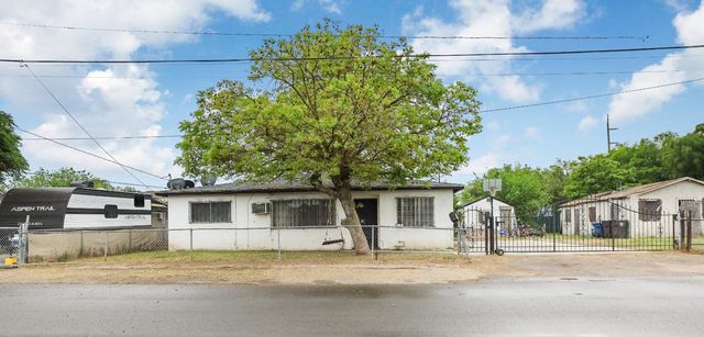 20 Shilling Ave, Lathrop, CA 95330