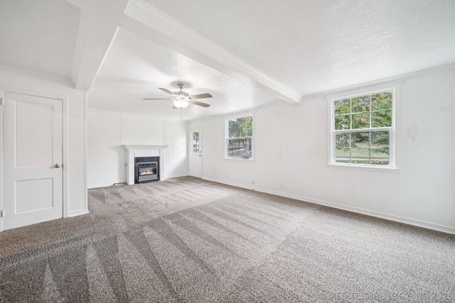 1015 N Main Street, Sand Springs, OK 74063