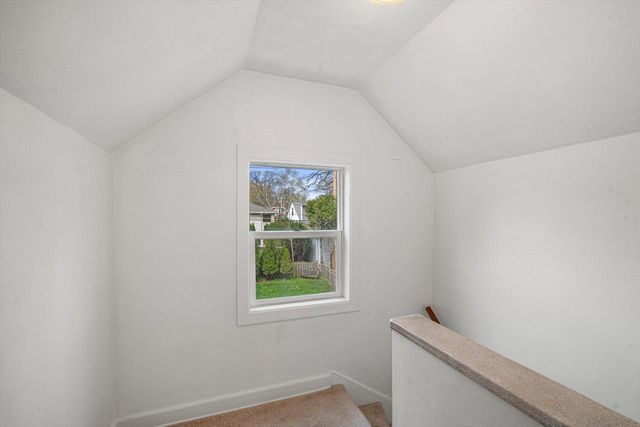 527 N 114th STREET, Wauwatosa, WI 53226