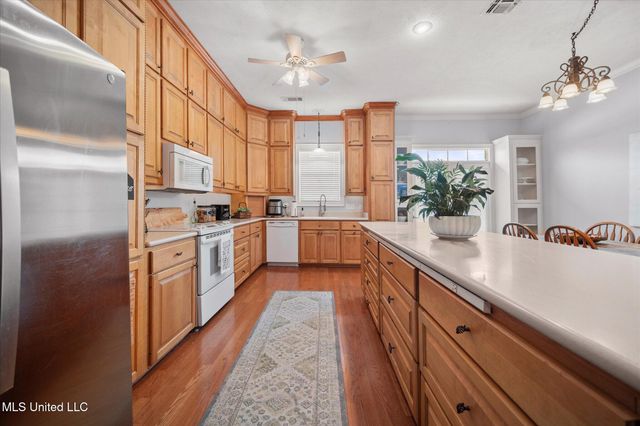 25 Savannah Circle, Brandon, MS 39047