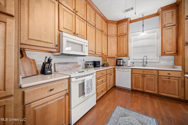 25 Savannah Circle, Brandon, MS 39047