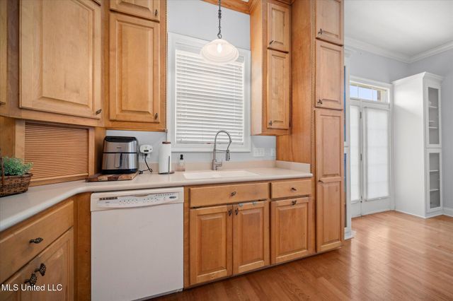 25 Savannah Circle, Brandon, MS 39047