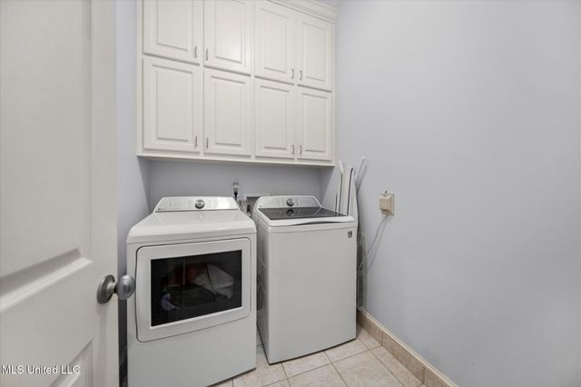 25 Savannah Circle, Brandon, MS 39047