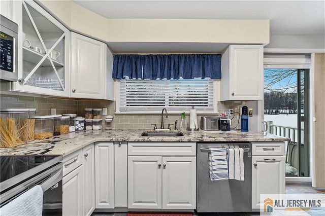 491 Delair Road 491B, Monroe, NJ 08831