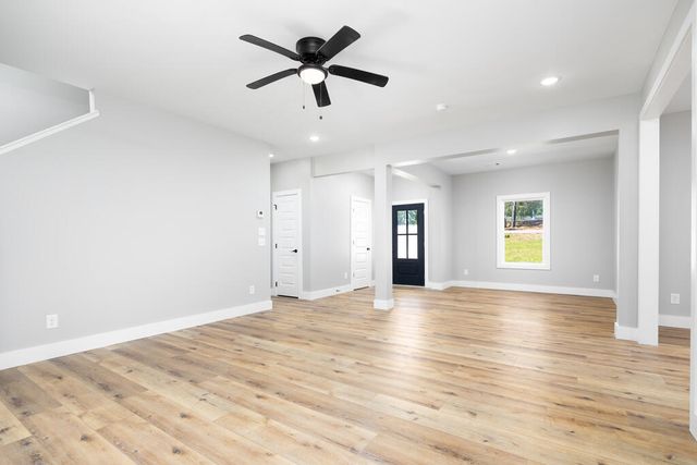111 Lee Road 0455, Phenix City, AL 36867