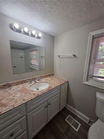 3645 Saturn Drive, Atlanta, GA 30331