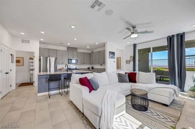 5530 Hill Spire Street, Las Vegas, NV 89166