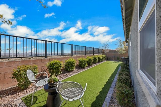 5530 Hill Spire Street, Las Vegas, NV 89166