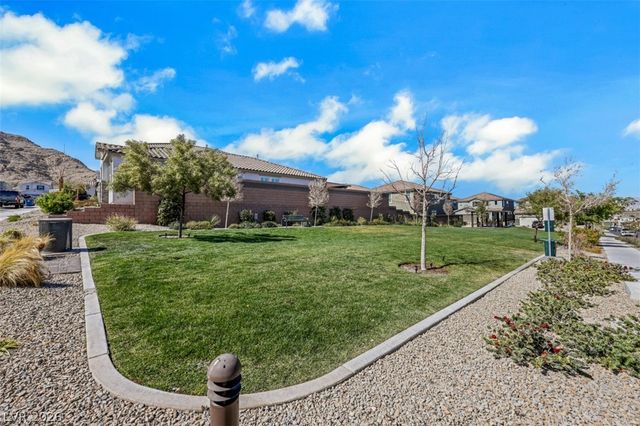 5530 Hill Spire Street, Las Vegas, NV 89166