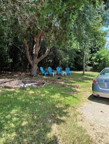 333 9th Street, San Leon, TX 77539