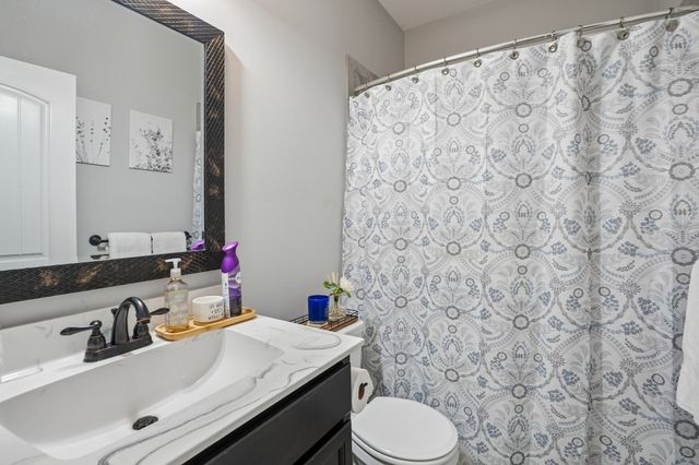 675 Sturdivant Dr, Clarksville, TN 37042