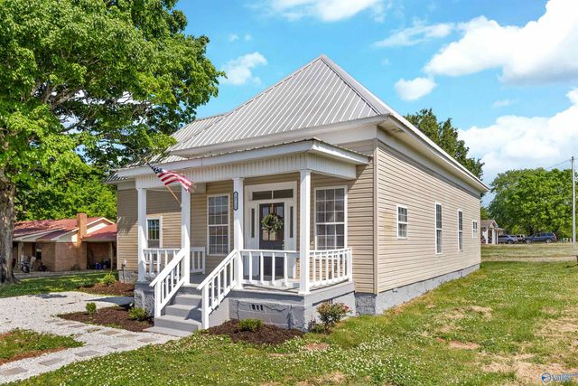 19725 Redus Street, Elkmont, AL 35620