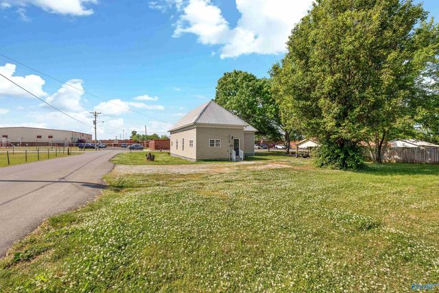 19725 Redus Street, Elkmont, AL 35620