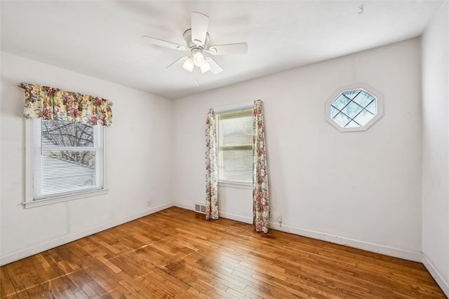 3008 Henderson Avenue SE, Cedar Rapids, IA 52403