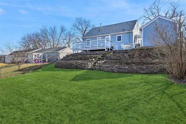 3008 Henderson Avenue SE, Cedar Rapids, IA 52403