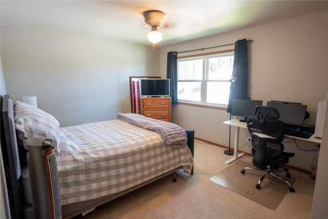 3601 Pawnee Place, Sioux City, IA 51104