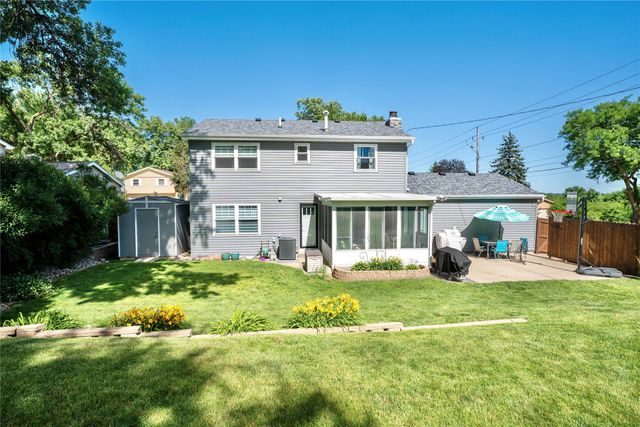 3601 Pawnee Place, Sioux City, IA 51104