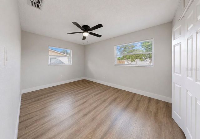 485 FLORIDA CIRCLE N, Apollo Beach, FL 33572