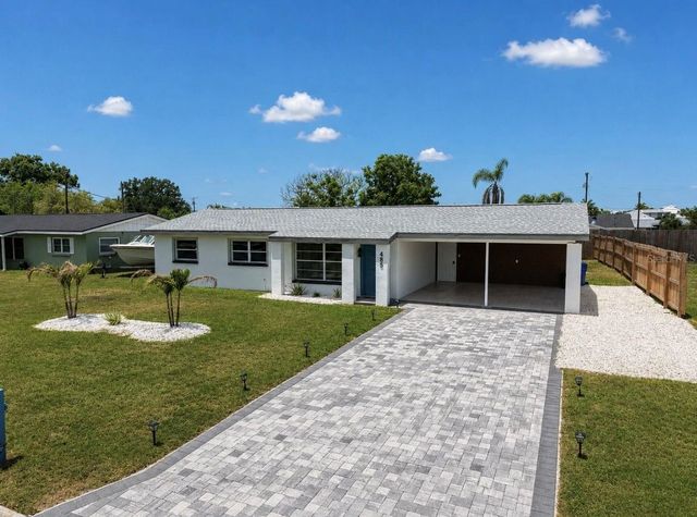 485 FLORIDA CIRCLE N, Apollo Beach, FL 33572