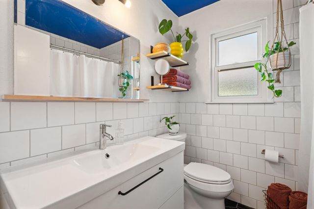 5403 Duval ST 1, Austin, TX 78751