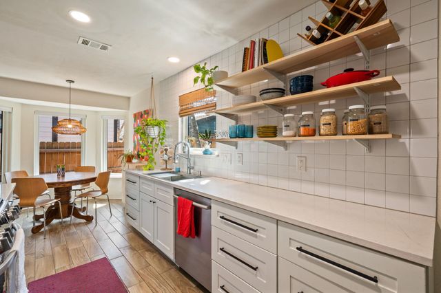 5403 Duval ST 1, Austin, TX 78751