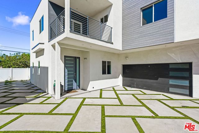 5641 Riverton Avenue, North Hollywood, CA 91601