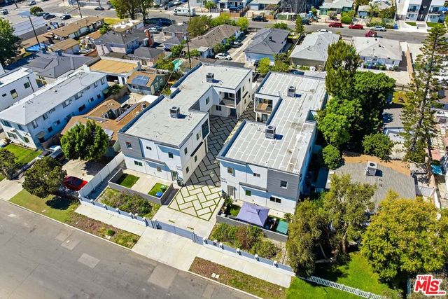 5641 Riverton Avenue, North Hollywood, CA 91601