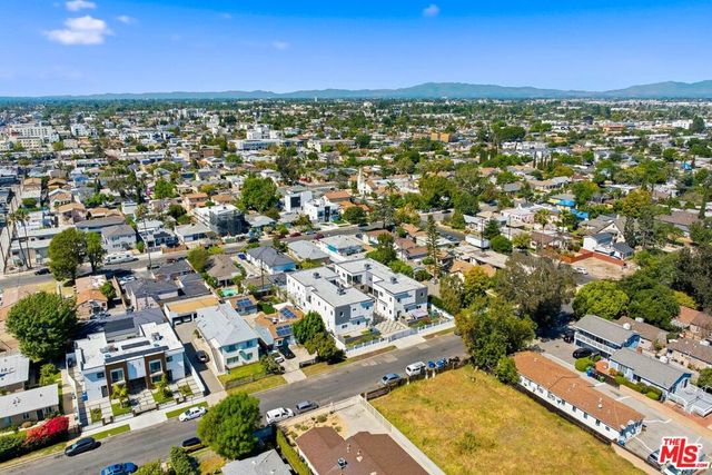 5641 Riverton Avenue, North Hollywood, CA 91601