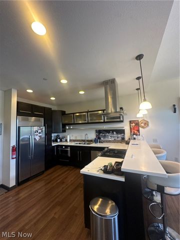 1846 Front Street 408, Cuyahoga Falls, OH 44221