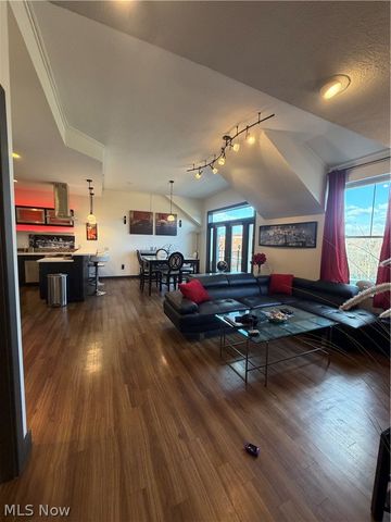 1846 Front Street 408, Cuyahoga Falls, OH 44221