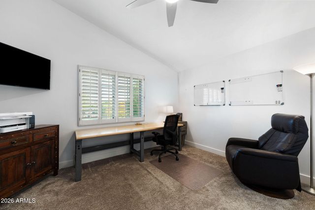 20 E LOS ARBOLES Circle, Tempe, AZ 85284