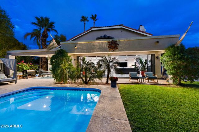 20 E LOS ARBOLES Circle, Tempe, AZ 85284